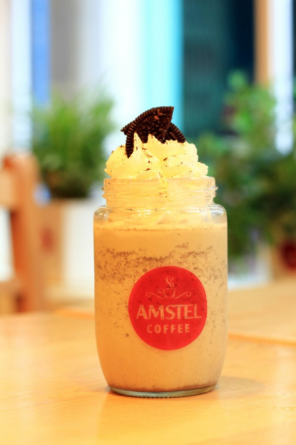 Amstel Coffee thứ 2 tưng bừng khai trương, nhận nhiều quà tặng đỉnh