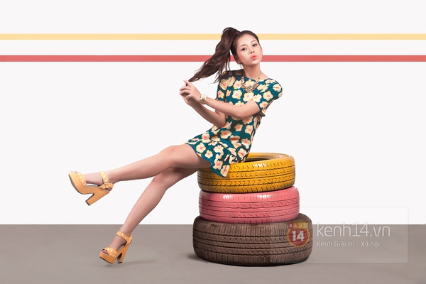 Dạo phố ng&agrave;y nghỉ lễ với những chiếc v&aacute;y "si&ecirc;u" ngọt ng&agrave;o 4
