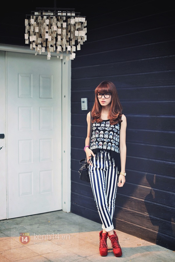 Những chiếc crop-top "si&ecirc;u hot" cho ng&agrave;y h&egrave; rực nắng 13