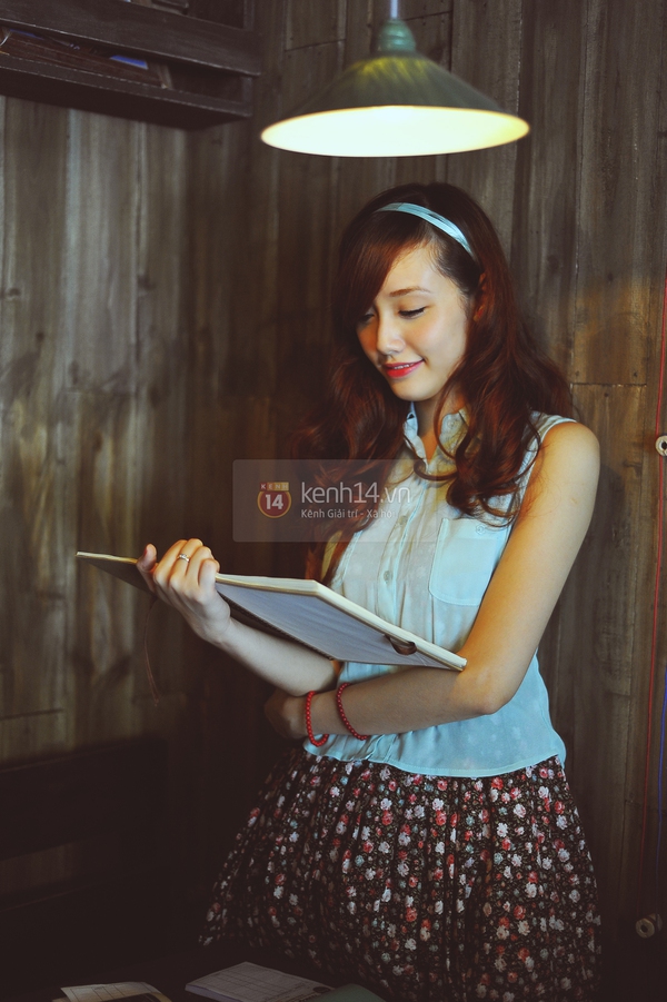 V&aacute;y hoa vintage t&ocirc; điểm m&ugrave;a h&egrave; th&ecirc;m dịu d&agrave;ng 9