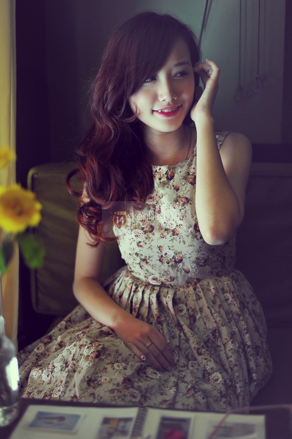 V&aacute;y hoa vintage t&ocirc; điểm m&ugrave;a h&egrave; th&ecirc;m dịu d&agrave;ng 11