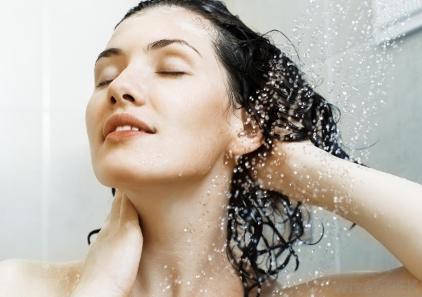 Tips chăm s&oacute;c t&oacute;c nhuộm đ&uacute;ng c&aacute;ch 4