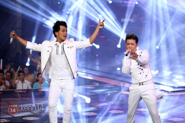 Hương Tràm trở thành quán quân The Voice Việt mùa giải đầu tiên 41