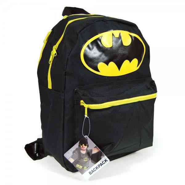 Ba l&ocirc; Batman k&egrave;m mũ tr&ugrave;m đầu v&agrave; c&aacute;nh 2