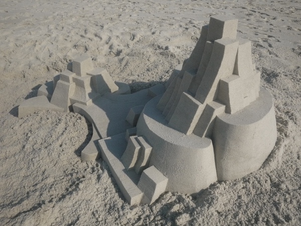 Mê mẩn trước hình khối kiến trúc làm từ cát 8