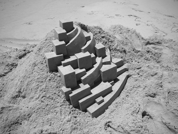Mê mẩn trước hình khối kiến trúc làm từ cát 9