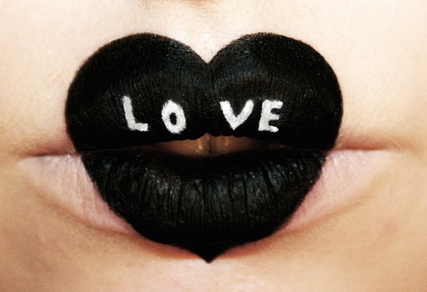 15 mẫu make-up m&ocirc;i d&agrave;nh ri&ecirc;ng cho Halloween 1