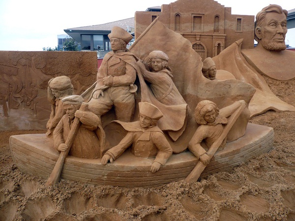 Những bức tượng tuyệt đẹp và hoành tráng điêu khắc từ cát 9