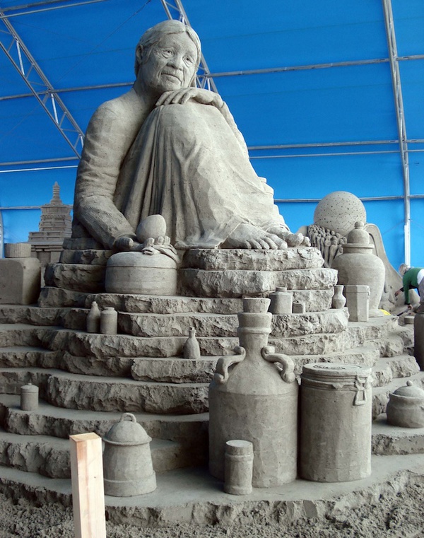 Những bức tượng tuyệt đẹp và hoành tráng điêu khắc từ cát 11