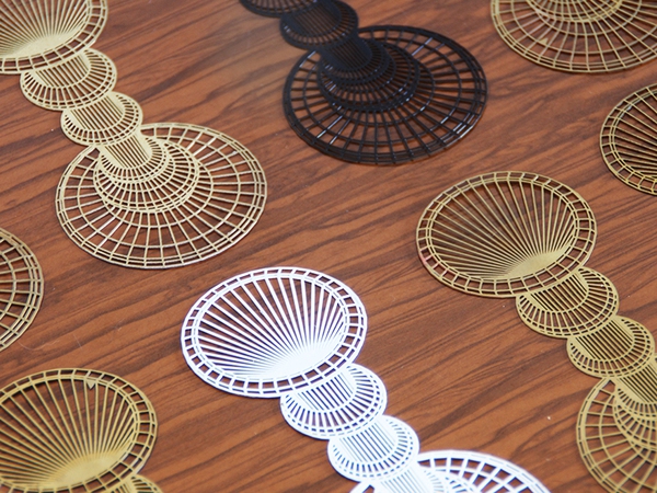 Gi&aacute; để nến phẳng tạo hiệu ứng 3D cực "độc" 4