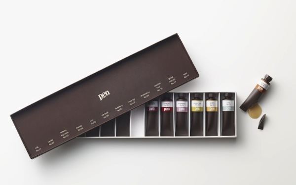Hộp m&agrave;u nước bằng Chocolate nh&igrave;n y như thật 3