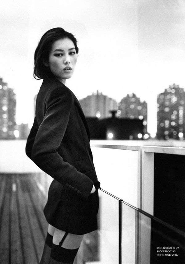 Phong cách cá tính, thời thượng của siêu mẫu số 1 châu Á - Liu Wen 7