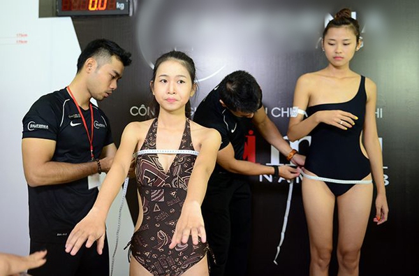 Vào phòng "cân, đo" của Vietnam's Next Top Model phía Bắc 5
