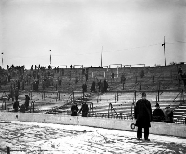 Ký ức Stamford Bridge qua những bức ảnh đen trắng 19