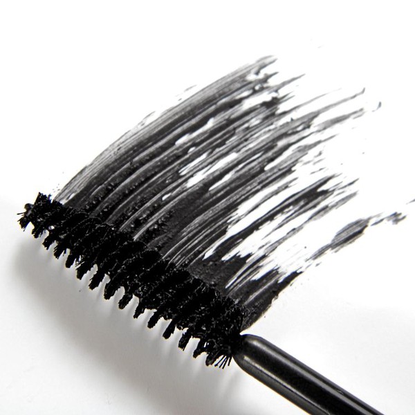 Loạt tips nhỏ để có hàng mi dày như búp bê khi chải mascara 3