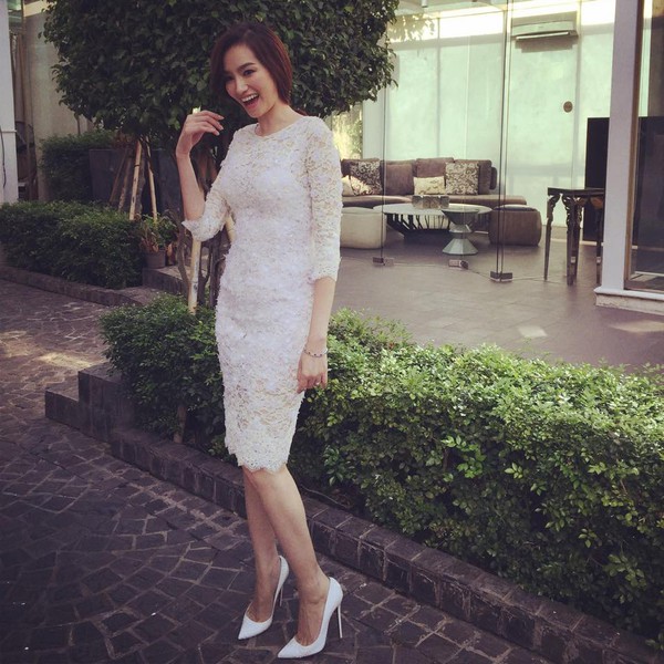 Sao Việt & thế giới "đọ" phong c&aacute;ch đa sắc trong street style tuần qua 7