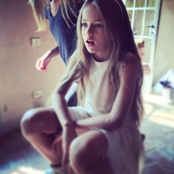 Mẫu nhí 9 tuổi "khuấy đảo" facebook & instagram vì vẻ đẹp thiên thần 16