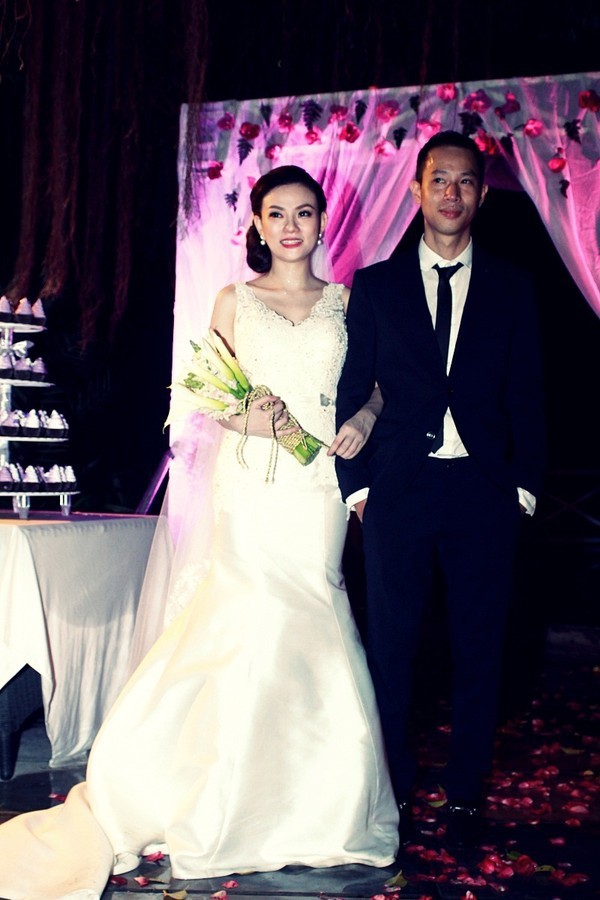 Chiêm ngưỡng loạt váy cưới của sao Việt - Hoa - Hàn kết hôn năm 2014 14