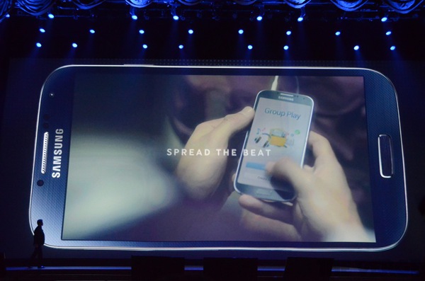 Điểm danh những tính năng nổi bật ở Samsung Galaxy S IV 1