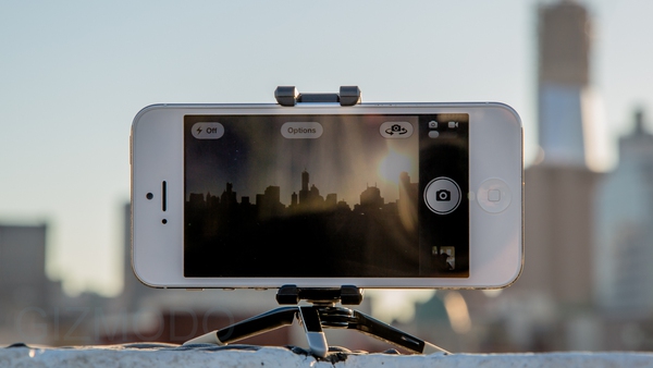 Quảng cáo mới của Apple: Smartphone hay máy ảnh? 1