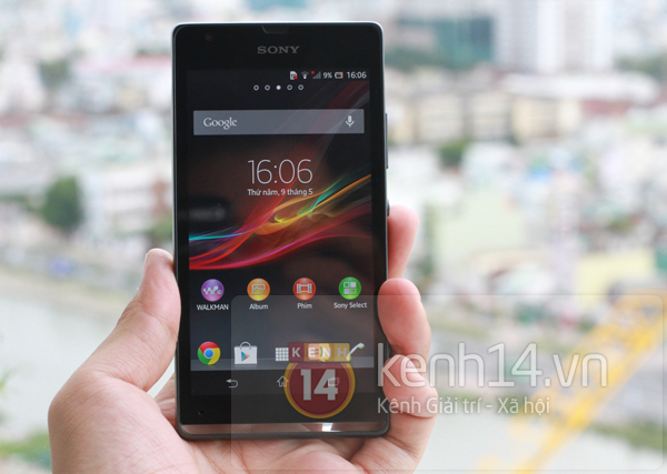 Cận cảnh Sony Xperia SP, smartphone tầm trung giá tốt 4