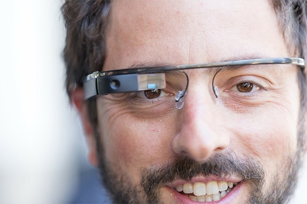 Google Glass cấm người dùng... nói bậy 2