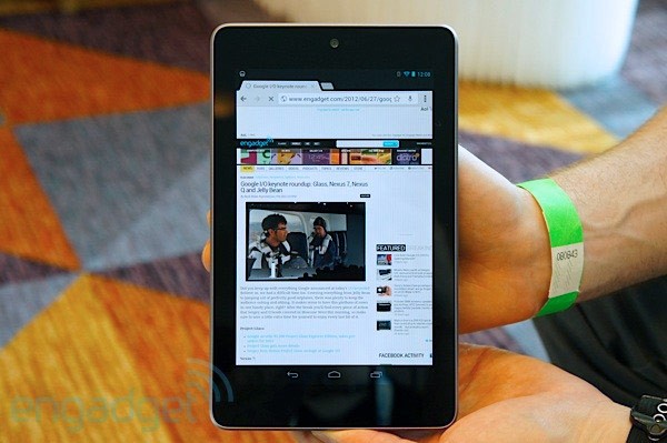 Nexus 7 thế hệ 2 giá từ 229 USD, giới thiệu vào tháng 7 1