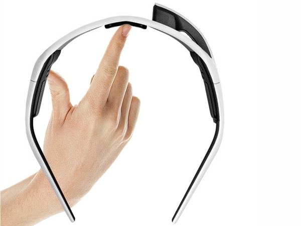 Cận cảnh đối thủ giá rẻ của Google Glass 3
