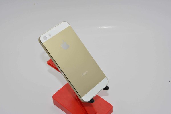 Lộ diện hình ảnh rõ nét phiên bản màu mới trên iPhone 5S 4