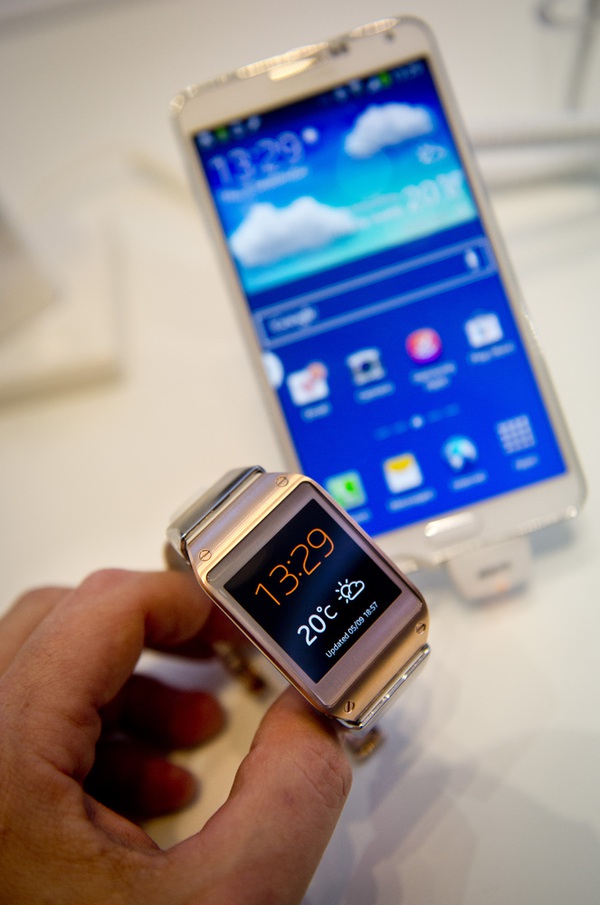 Galaxy Gear trở thành đồng hồ thông minh thịnh hành nhất thế giới 2
