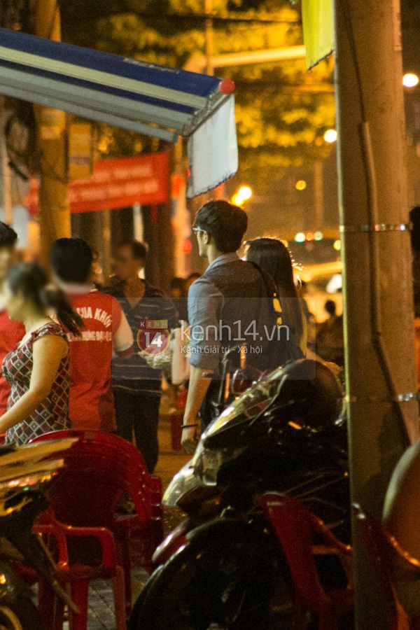 Bắt gặp "&Ocirc;ng bố trẻ" L&acirc;m Vinh Hải t&igrave;nh tứ với Diệp L&acirc;m Anh 1
