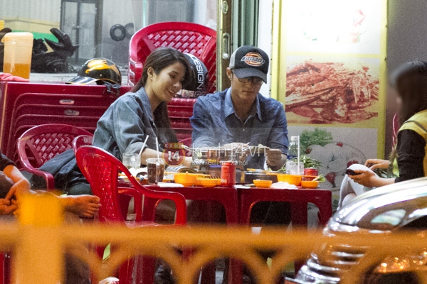 Bắt gặp "&Ocirc;ng bố trẻ" L&acirc;m Vinh Hải t&igrave;nh tứ với Diệp L&acirc;m Anh 3