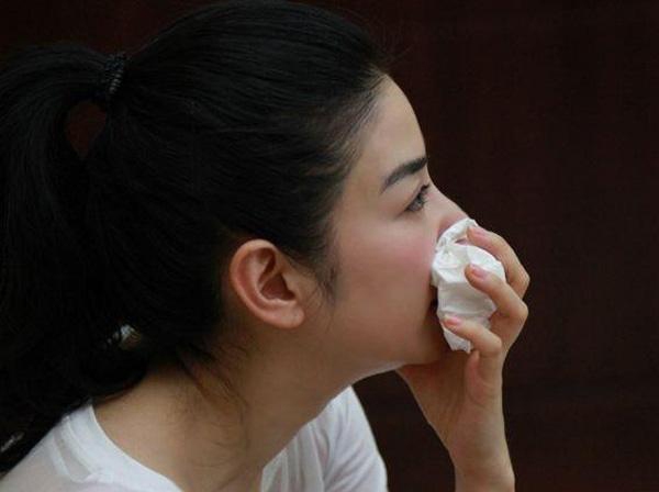 Cảnh giác căn bệnh đáng sợ khi bị chảy máu cam 1