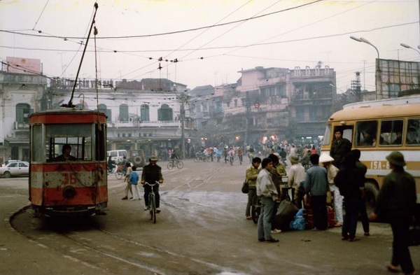 Ngắm Hà Nội thời bao cấp bình yên và quen thuộc 9 Ngắm Hà Nội thời bao cấp bình yên và quen thuộc 9