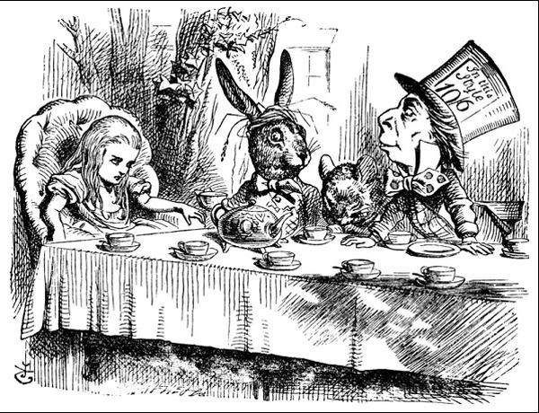 Lạc v&agrave;o xứ sở thần ti&ecirc;n của Alice qua đường nghệ thuật 20