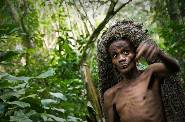 Bộ tộc người lùn Pygmy nổi tiếng "thấp bé nhẹ cân" 10