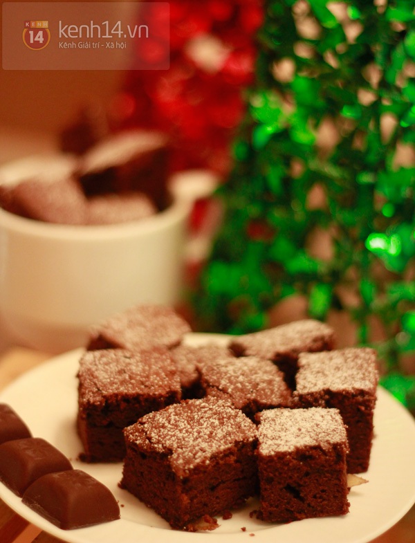 Nướng brownies gừng thơm lừng đón Noel 15