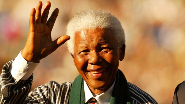 Loài tôm hùm mới được đặt tên Nelson Mandela 2
