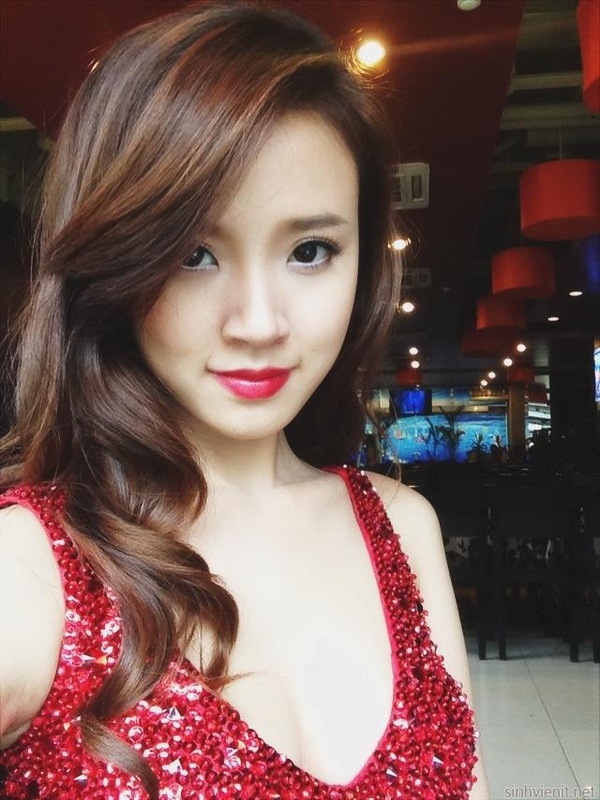 Những nickname không thể tách rời của các hot girl Việt 7