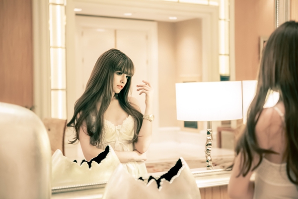 Andrea v&ocirc; c&ugrave;ng xinh đẹp, gợi cảm trong "Để Hội t&iacute;nh" 2
