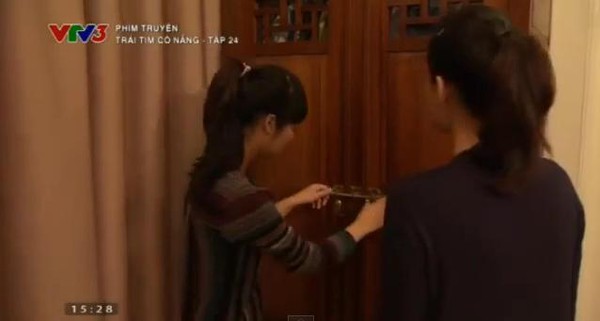 Linh (Huyền Lizzie) giúp Ngân (Phanh Lee) tìm chứng cứ giết người 11