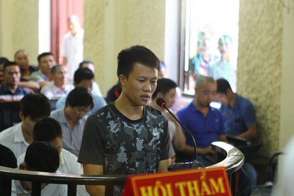 Bóng đá Việt 2014: Giữa bóng tối và ánh sáng 1