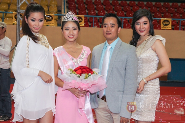 Nữ sinh Hà Nội giành ngôi vị Miss Teen 2012 39