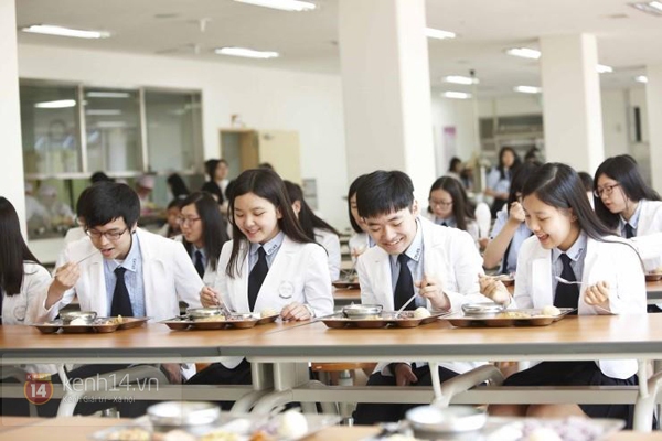 Gặp cậu bạn người H&agrave;n "y&ecirc;u Việt Nam như y&ecirc;u bạn g&aacute;i" 4