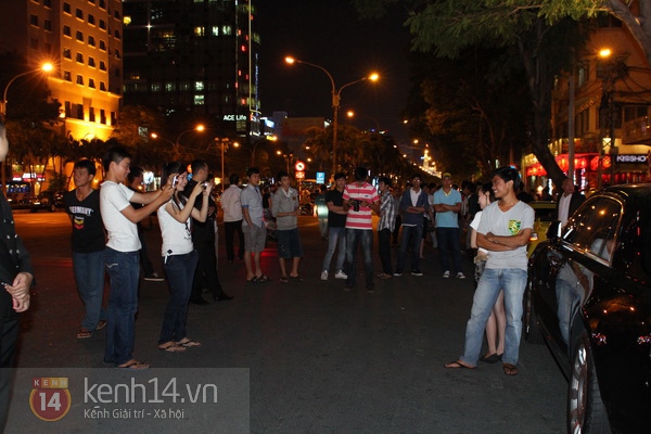 Dàn siêu xe diễu hành gây hiếu kì ngay trung tâm Sài Gòn 18
