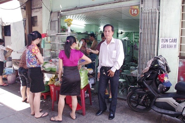Sài Gòn: Đổi vị với bánh ướt thịt nướng phố Mạc Đĩnh Chi 1