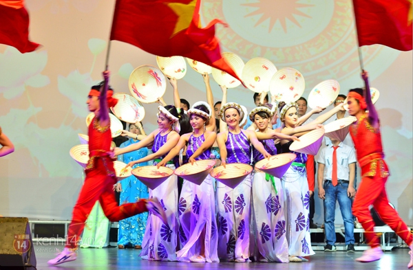 Náo nhiệt với Festival Việt Nam của du học sinh tại Nga 20