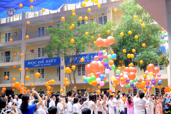 Chùm ảnh đáng yêu và đầy màu sắc trong mùa chia tay 6