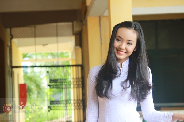 Hot girl Bảo Trân dự lễ Tri ân cùng teen Trần Hưng Đạo 11
