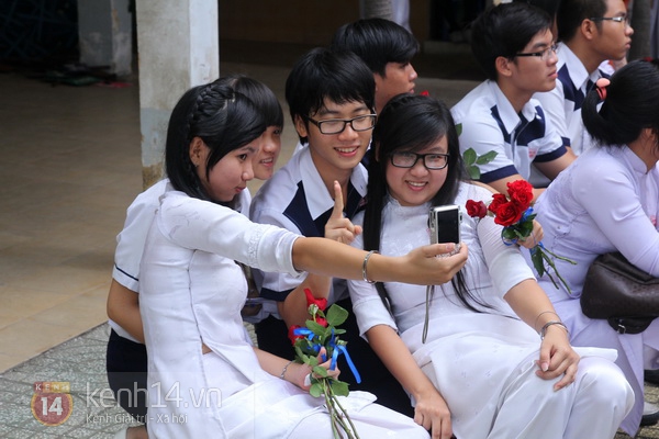 Buổi chia tay đầy nước mắt của teen THPT Mạc Đĩnh Chi 6